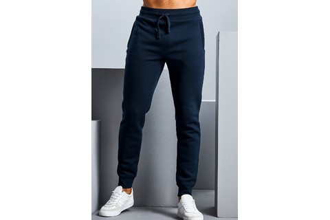 authentic college housut