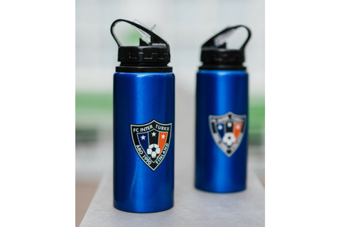 juomapullo metallinen