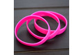 silikonirannekkeet silikoniranneke pinkki
